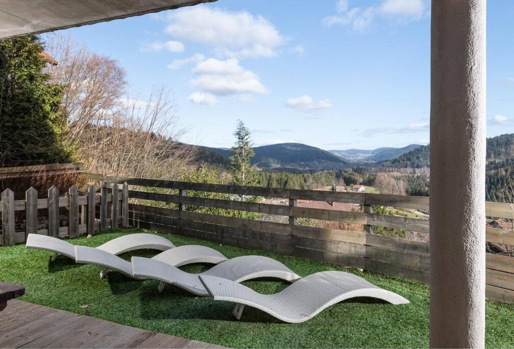 Luxueux Chalet Avec Vue Sur Les Pistes Et Le Hohneck Льо Толи Екстериор снимка
